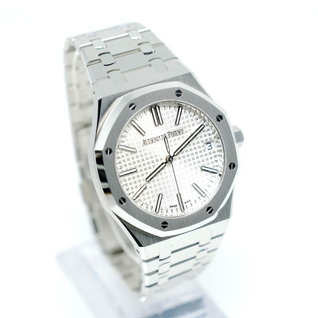 Audemars Piguet Royal Oak 15510ST.OO.1320ST.08 Image 2